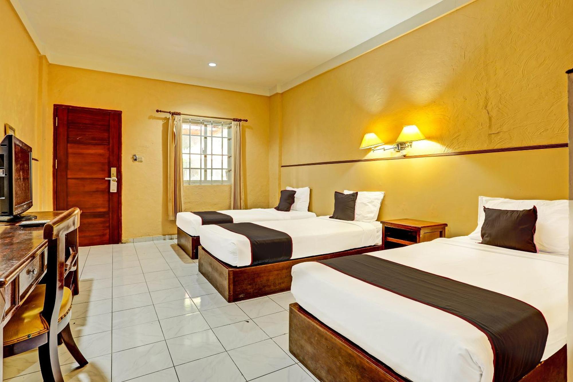 Hotel Collection O 91081 New Arena